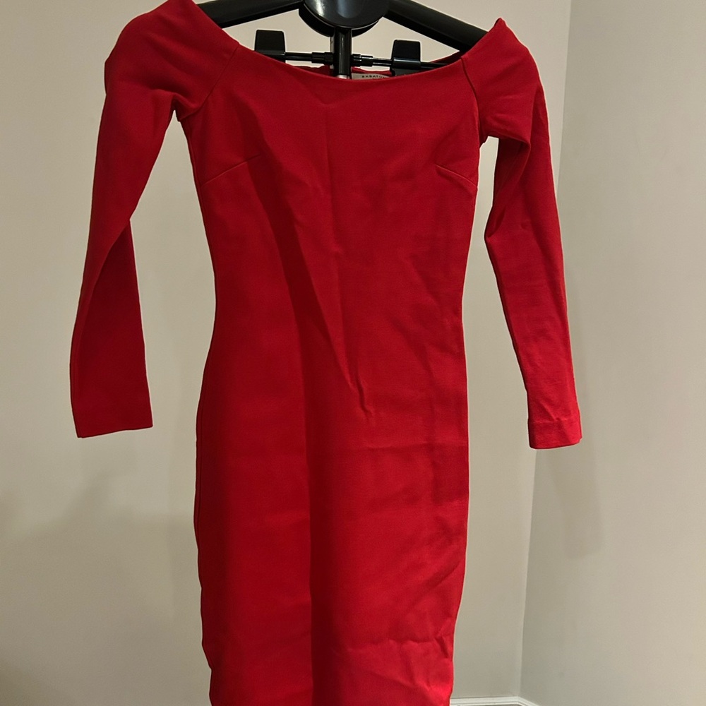 Babaton Red Off-Shoulder Long Sleeve Bodycon Dress